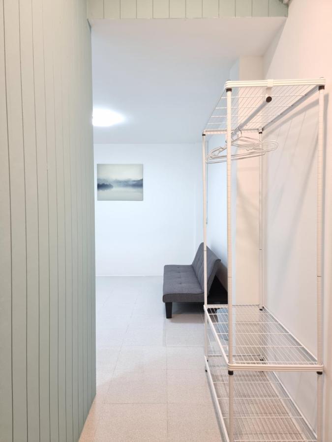 The Zai Apartment Ban Krathum Lom ภายนอก รูปภาพ