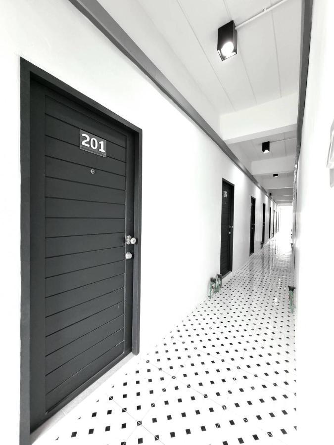 The Zai Apartment Ban Krathum Lom ภายนอก รูปภาพ