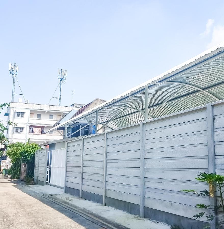 The Zai Apartment Ban Krathum Lom ภายนอก รูปภาพ