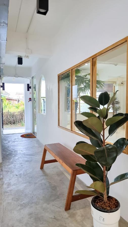 The Zai Apartment Ban Krathum Lom ภายนอก รูปภาพ