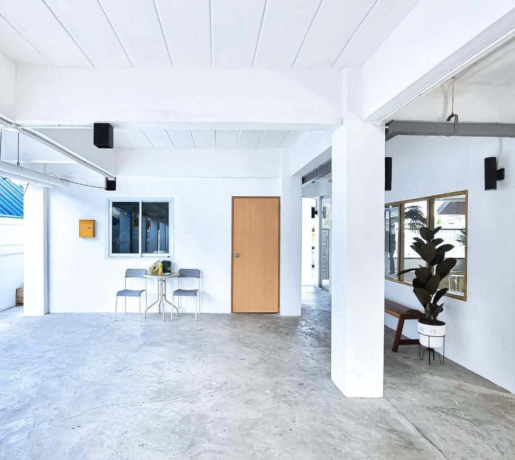 The Zai Apartment Ban Krathum Lom ภายนอก รูปภาพ